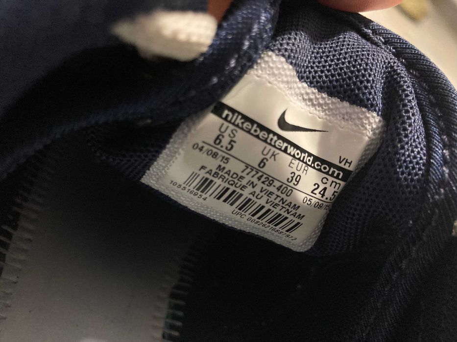 Adidasi Nike - in stare foarte buna - marimea 39