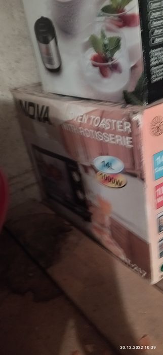 Продам духовую печь Новая!