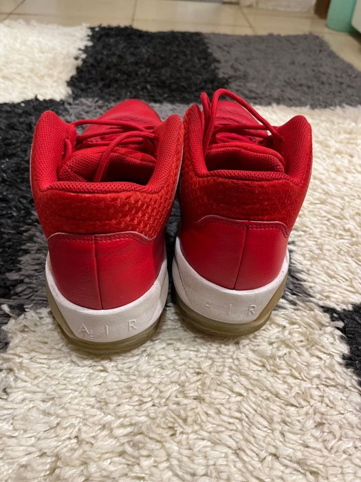 Обувки Jordan 23