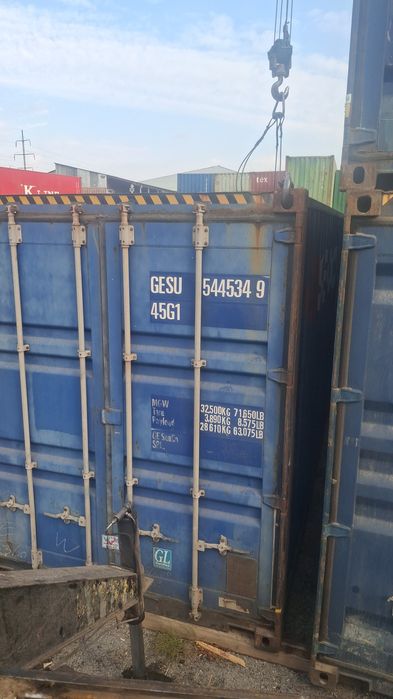 Продаётся контейнеры