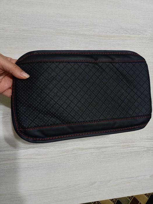 Чехол на подлокотник для авто