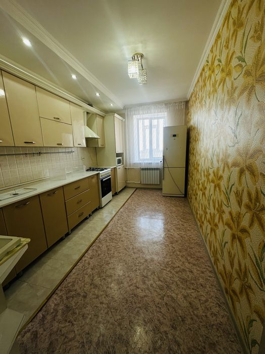 Продам полуторку
