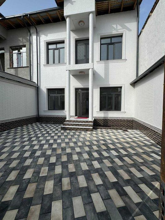 Продаётся дом 1.5 соток 6 комнаты Шакарчи махалля Алгоритм 31.