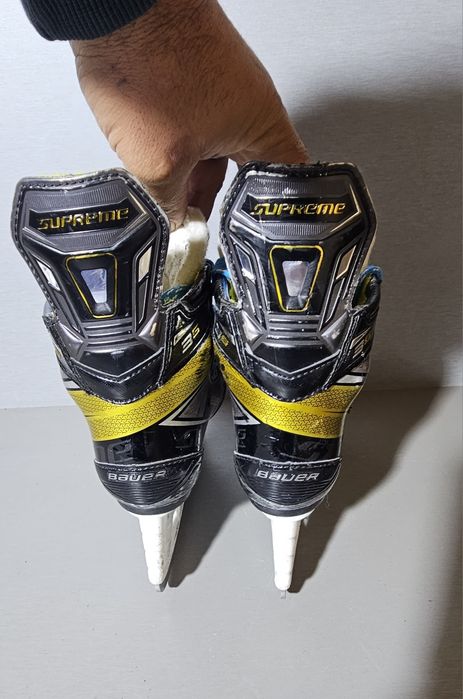 Patine 89 hochei hockey  Bauer Supreme 3S  marime 30-31   ( 20,2   cm lungime interioara).