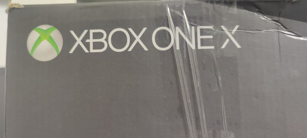 Xbox One X 1TB – FC 26 instalat + 1 controller