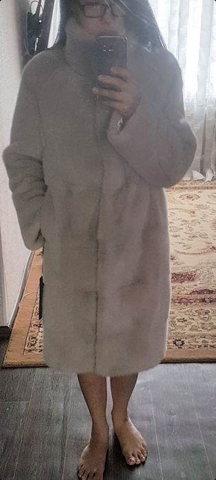 Продам шубу норковую