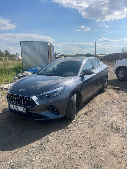 продам легковой автомобиль Jac