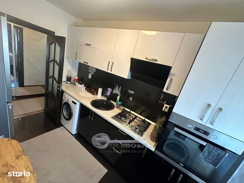 Apartament 2 Camere Decomandat 42.5mp Galata Platoul Insorit