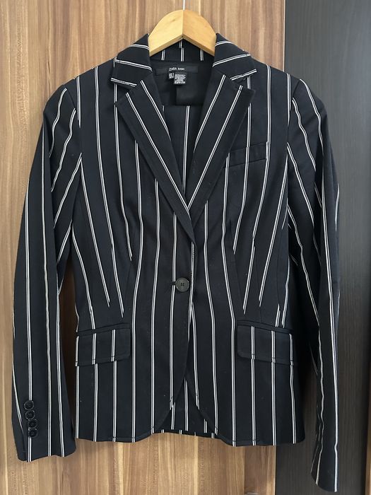 Costum femei Zara