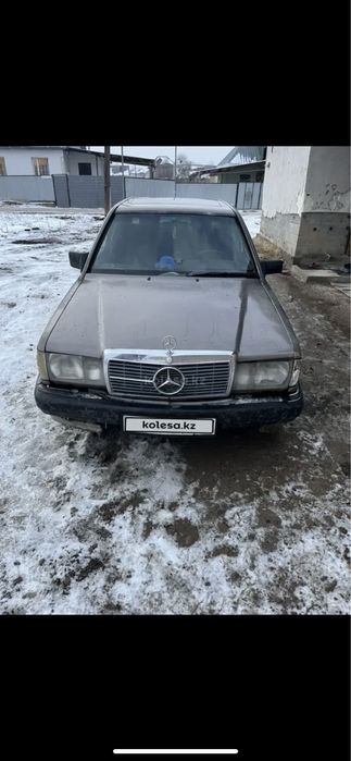 Мерсебес 190 сатылады
