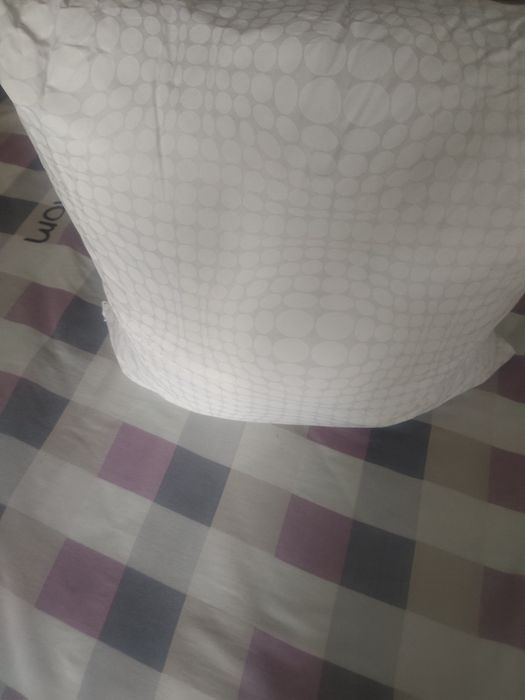 Продам новую подушку