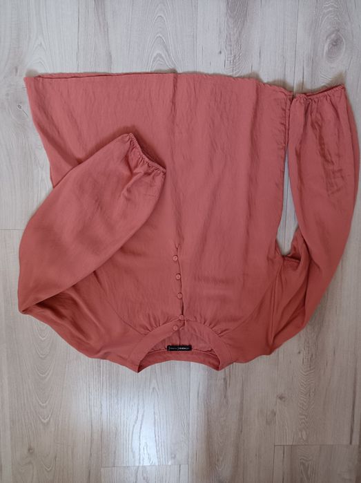 Блузки фирменные HМ Вайкики