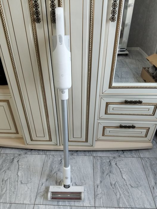 Продам пылесос..