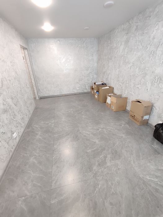 Продается 2-комн (1-52, 1 эт)