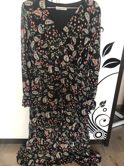 Платье удлиненнон