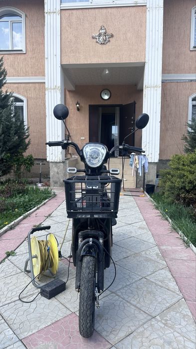 Электроскутер CK8