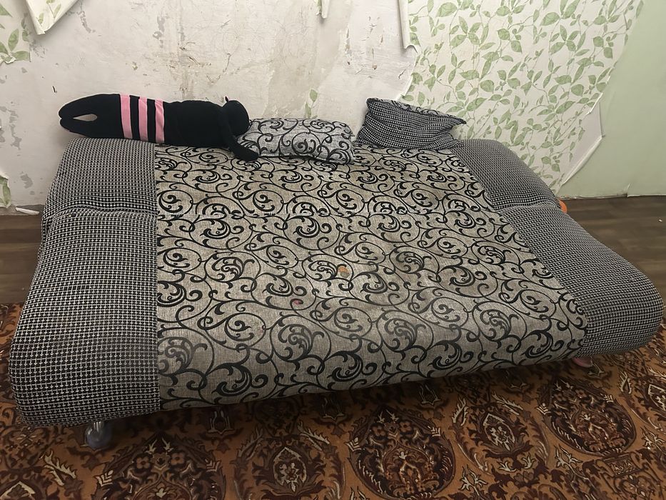 Продам два дивана расклодных