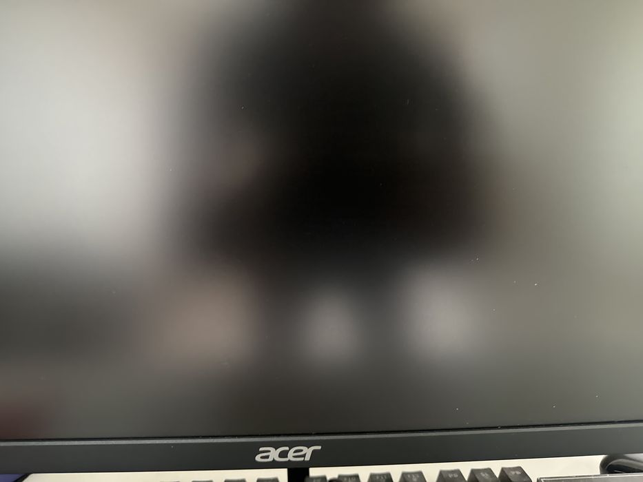 Монитор продаю.