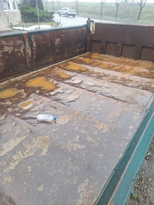 Man 10 tone de vânzare  basculantă sau schimb cu auto