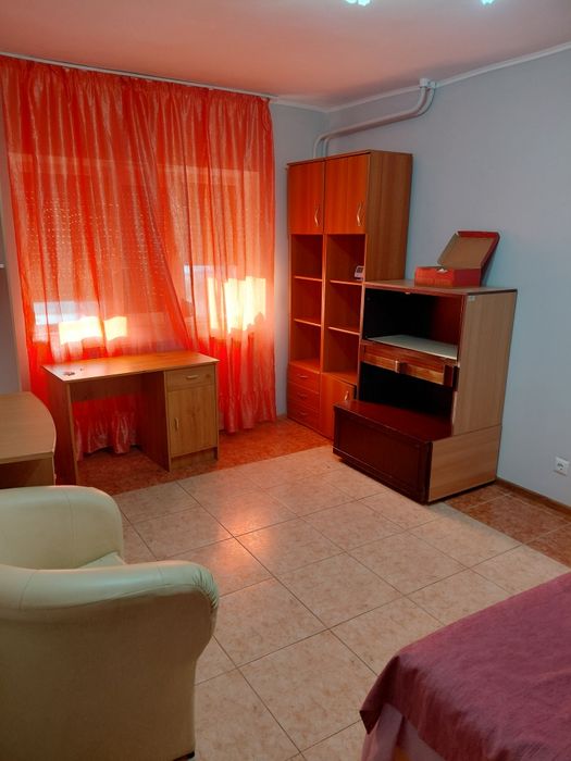 Apartament de inchiriat
