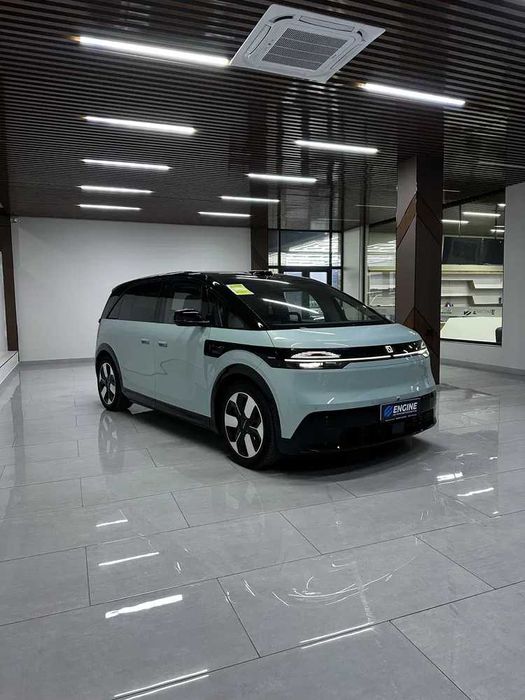 ZEEKR MIX standard pod zakaz