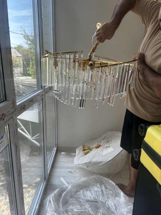 Люстра 2 шт ( новые )