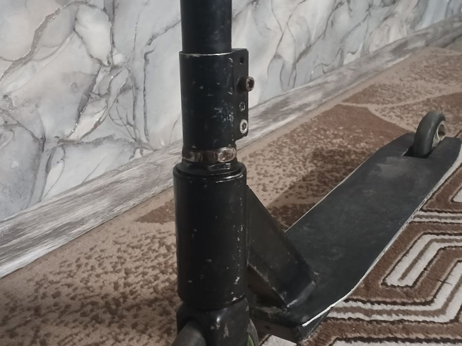 продам трюковой самокат