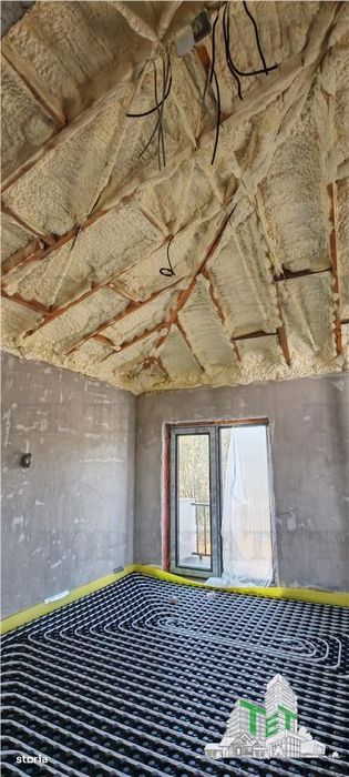 Apartament 2 camere si curte proprie de 80mp, in vila, cu toate utilit