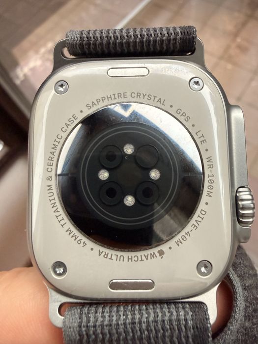 Apple watch ultra 1 in stare excelenta pret redus cateva zile !