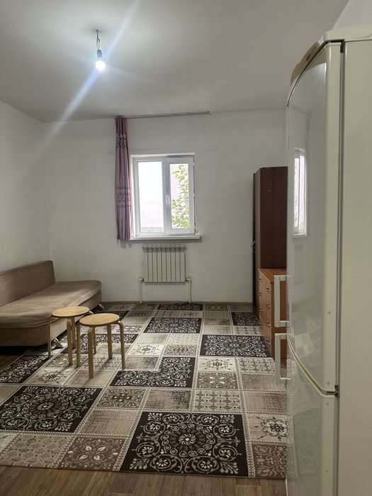Комната в аренду