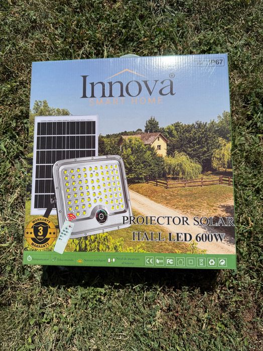 Proiectoare Solare 600W / 800W Innova Hall Senzor Lumina, Kit Instalare, Telecomanda