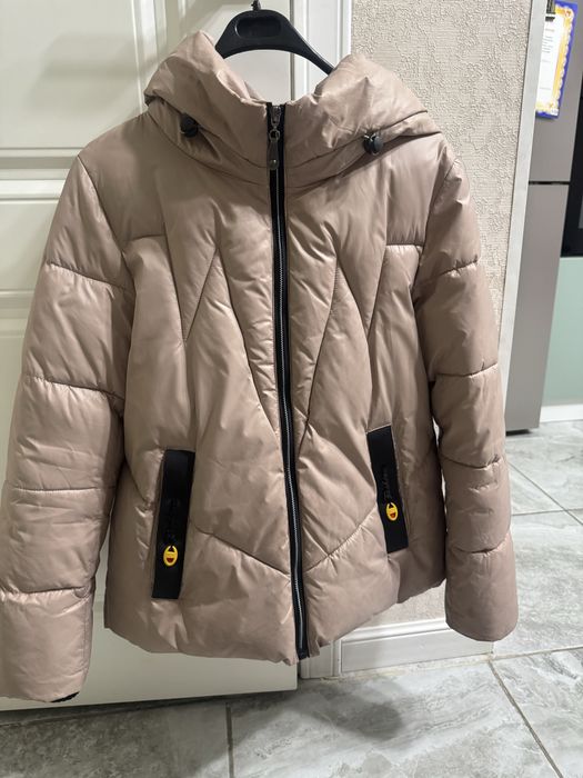 Куртка демисезонная