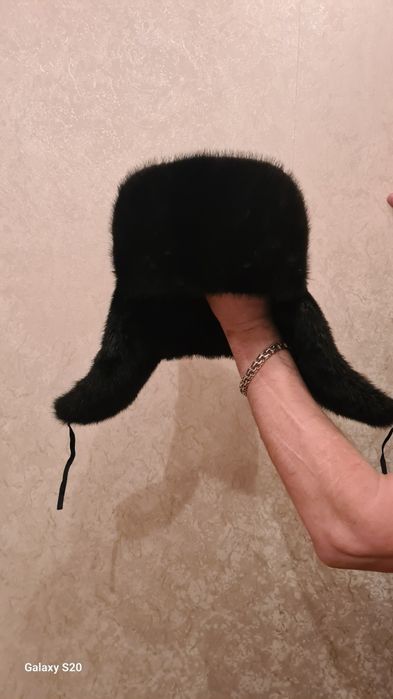 Норковая шапка размер 60 регулируется