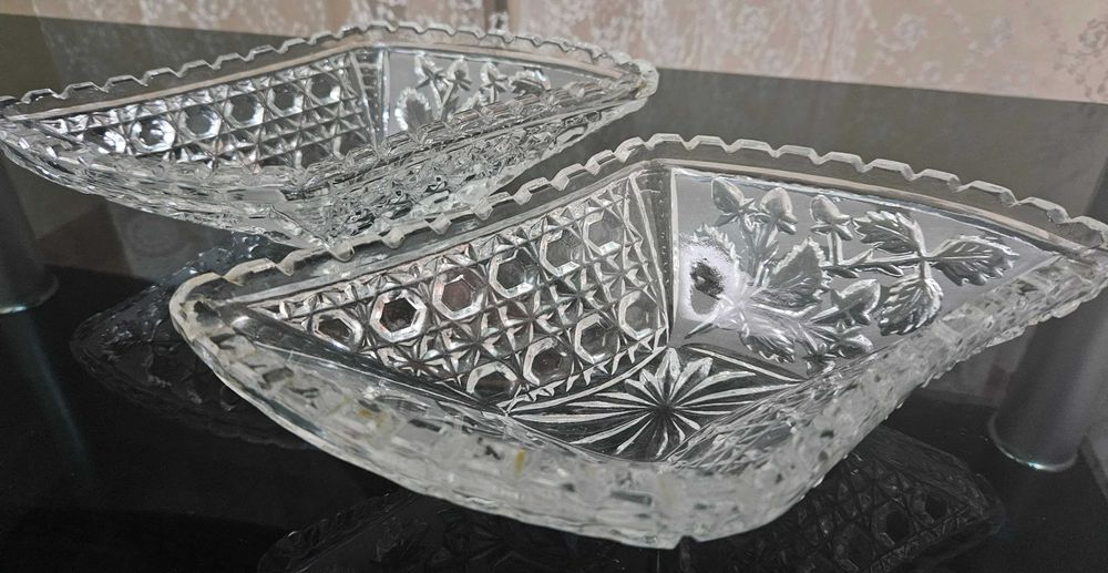 Хрустальные салатницы.