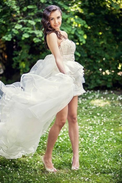 Булчинска / бална рокля цвят шампанско от две части Julia Kontogruni