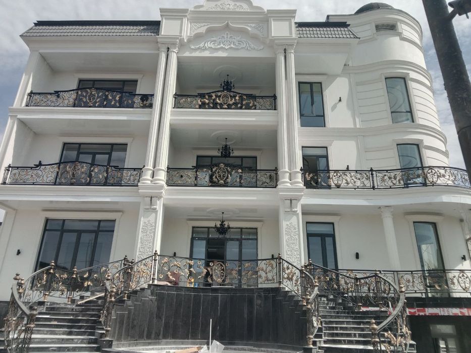 Fasad travertin malyarka atachento