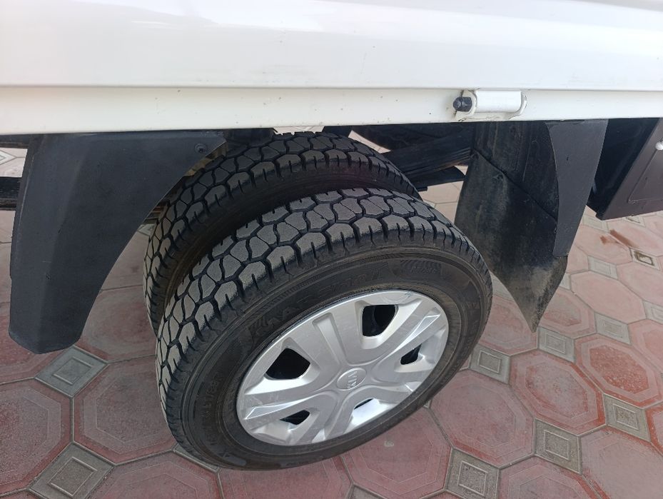 Kia bongo 2014  sotiladi
