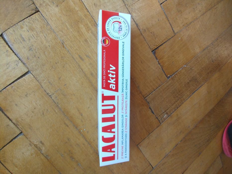 Pasta de dinți Lacalut aktiv