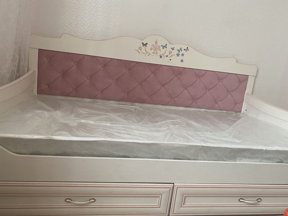 Детский гарнитур