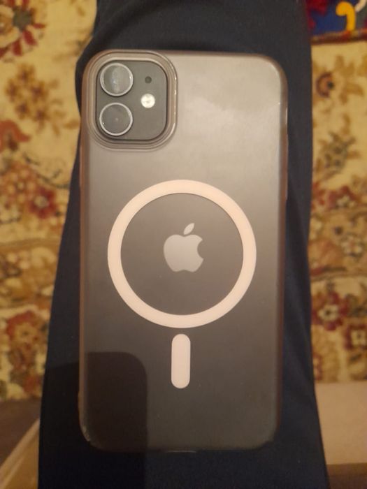 Айфон 11 128 гб 73 емкость