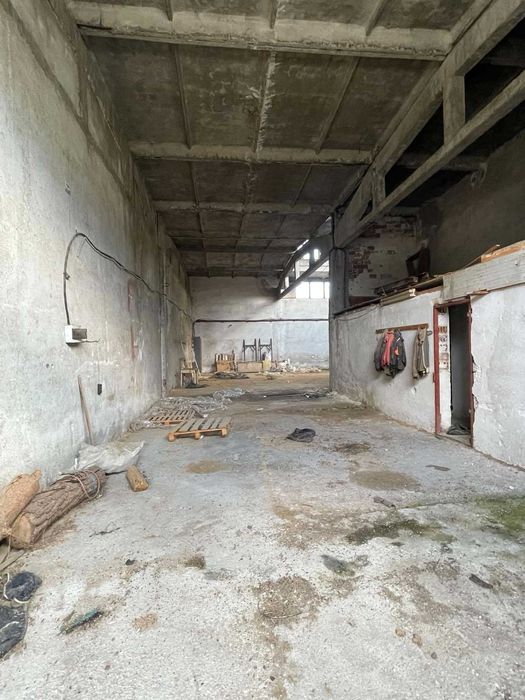 Продава се Промишлена сграда в Банско - 2340 кв.м за 150 €/кв.м - Снимка #12