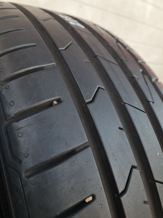 Летни гуми 4 броя HANKOOK VentusPrime3 215 45 R18 дот 3319