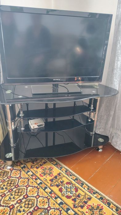 Продам мебель, хоз. утварь, посуду