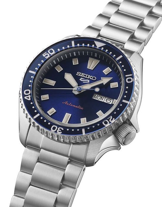 ceas SEIKO 5 Sports SRPL83K1