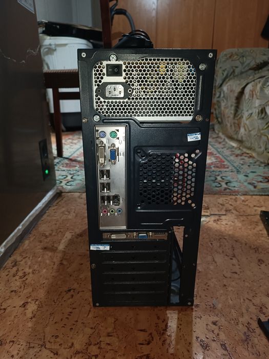 Блок,джойстик,жоский диск.