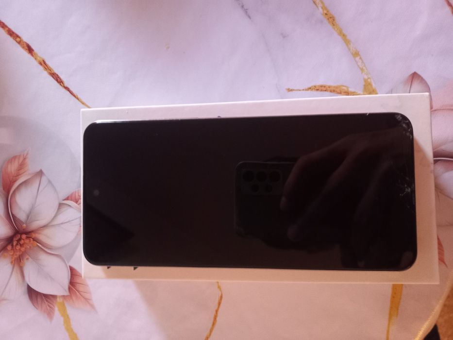 продам нерабочий Vivo Y28