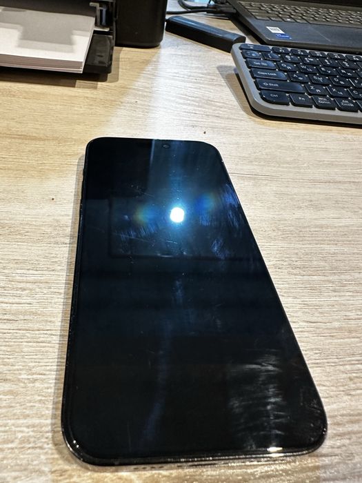 Ayfon 14 pro max LLA 128 gb 87 em