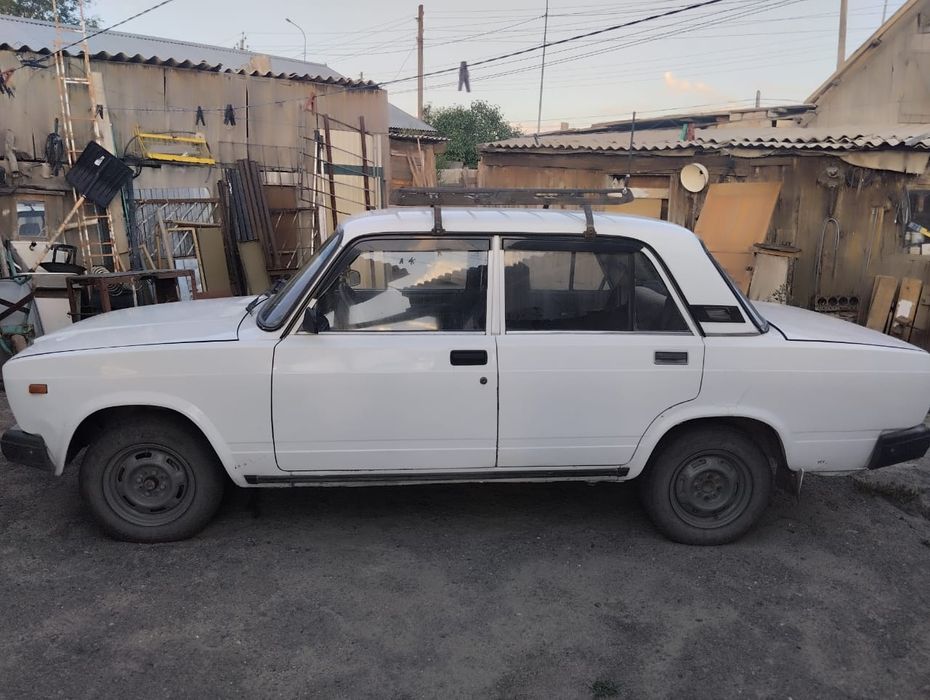 Ваз 2107 срочо продам