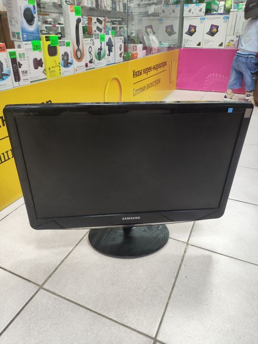Samsung SyncMaster B1930, 18.5 дюйма