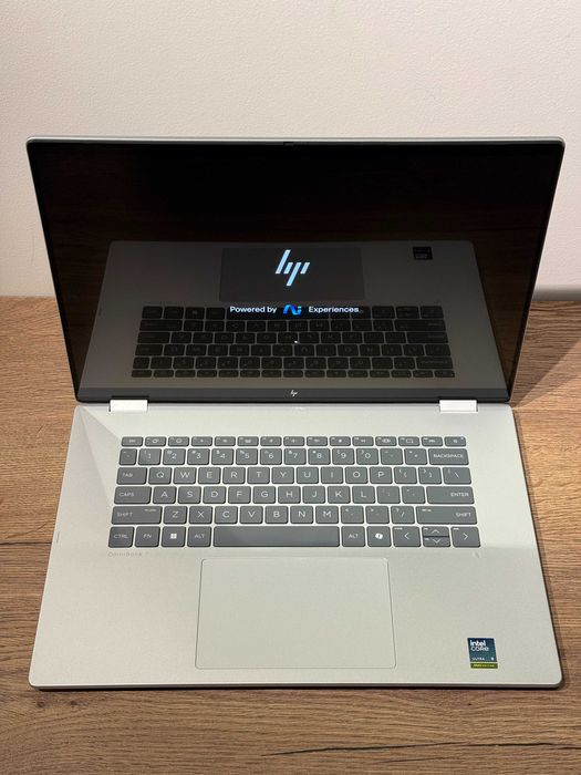 Laptop 2in1 HP OmniBook 7 Flip 16" 3K OLED Ultra 9 288V 32GB Ram 1TB